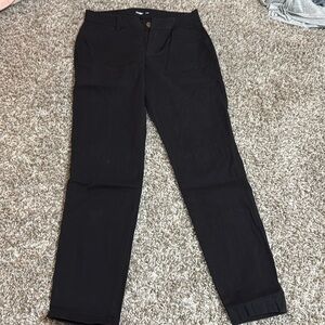 Old navy black pants in size 4